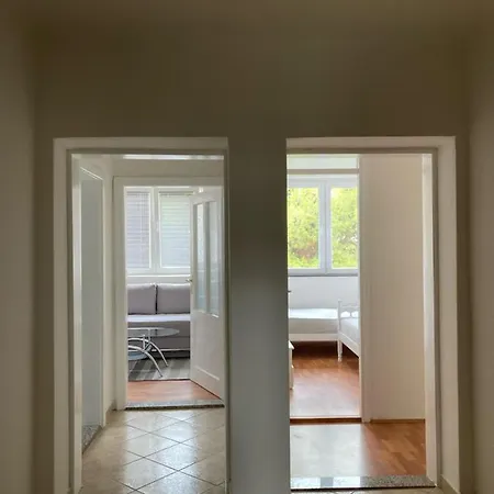 Jelena Apartment *