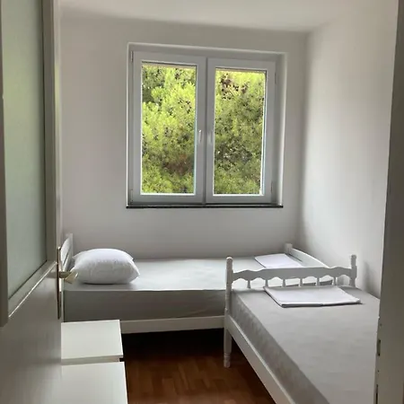Apartment Jelena